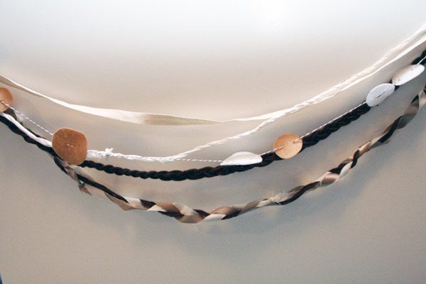5-anthropologie-inspired-felt-garland