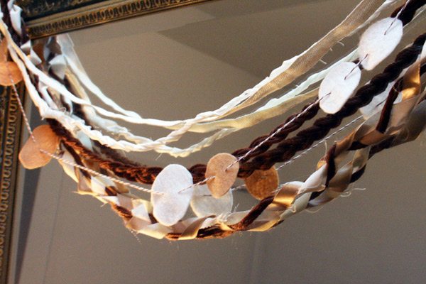 9-anthropologie-garland