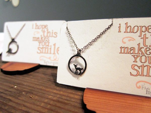 deer-necklace