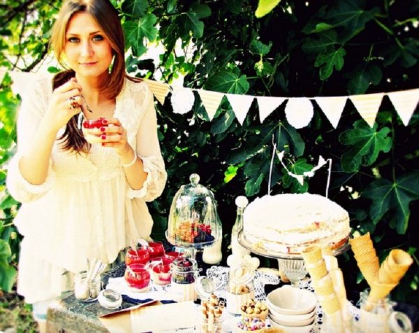 make-your-own-sundae