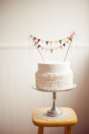 cake-bunting