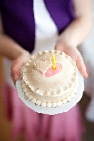 pink-smash-cake