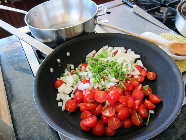 tomatoes-basil