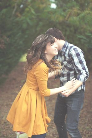 HaleySheffield.NewlyWedChristmas_060