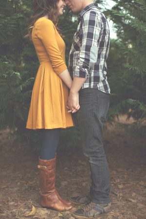 HaleySheffield.NewlyWedChristmas_088