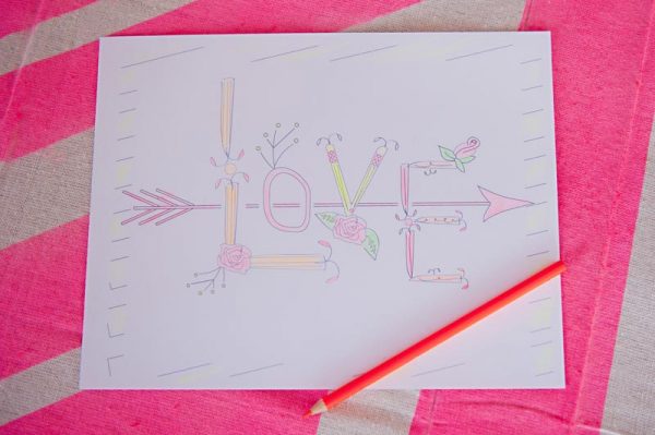 DIY-Neon-Pink-Kids-Valentines-Party-0016