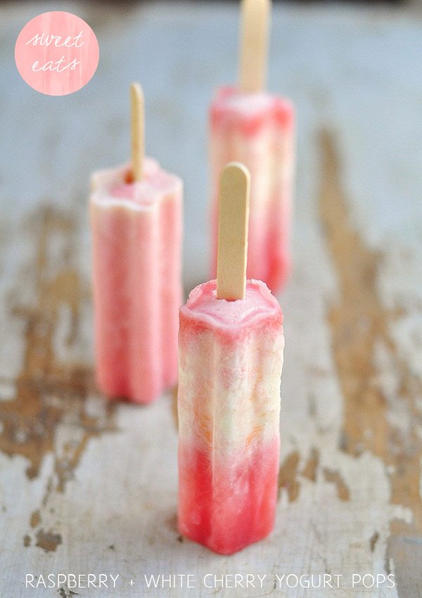 raspberry-white-cherry-yogurt-pops