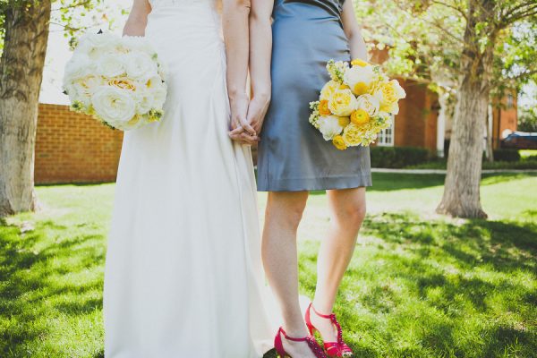 yellow-bridesmaid-bouquet