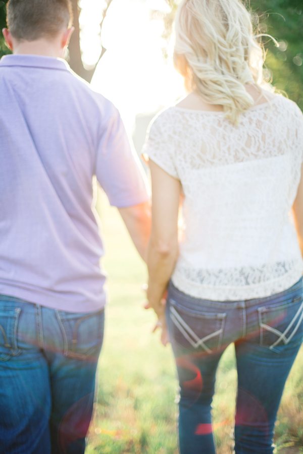 engagement-photo-ideas