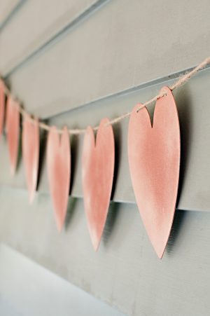 DIY heart garland from The Sweetest Occasion