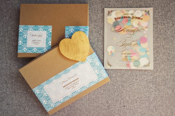 Chic summer rehearsal dinner on The Sweetest Occasion Chic summer rehearsal dinner on The Sweetest Occasion