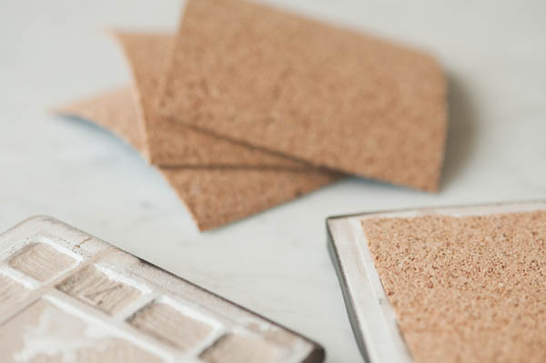 DIY chalkboard coasters by The Sweetest Occasion DIY chalkboard coasters by The Sweetest Occasion