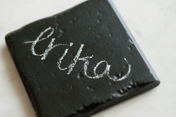 DIY chalkboard coasters by The Sweetest Occasion DIY chalkboard coasters by The Sweetest Occasion