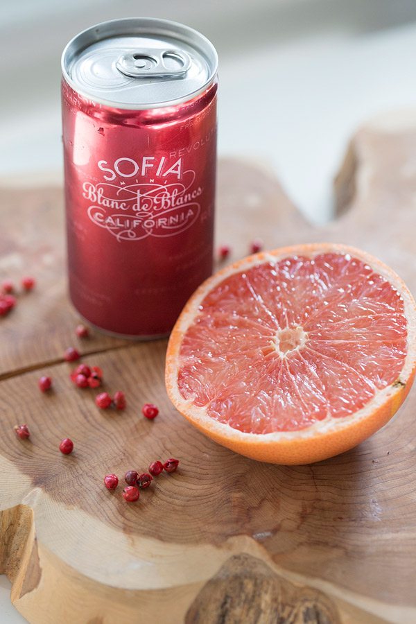 Pink Grapefruit Champagne Fizz Pink Grapefruit Champagne Fizz