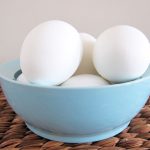 DIY Glitter Eggs (Failed)