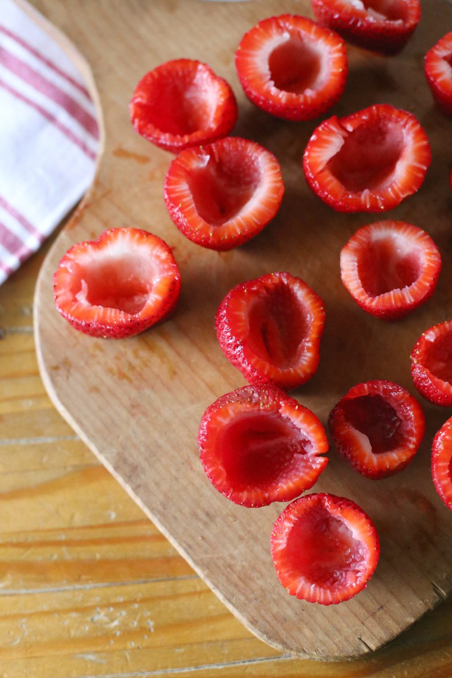 Strawberry Daiquiri Jello Shots The Sweetest Occasion